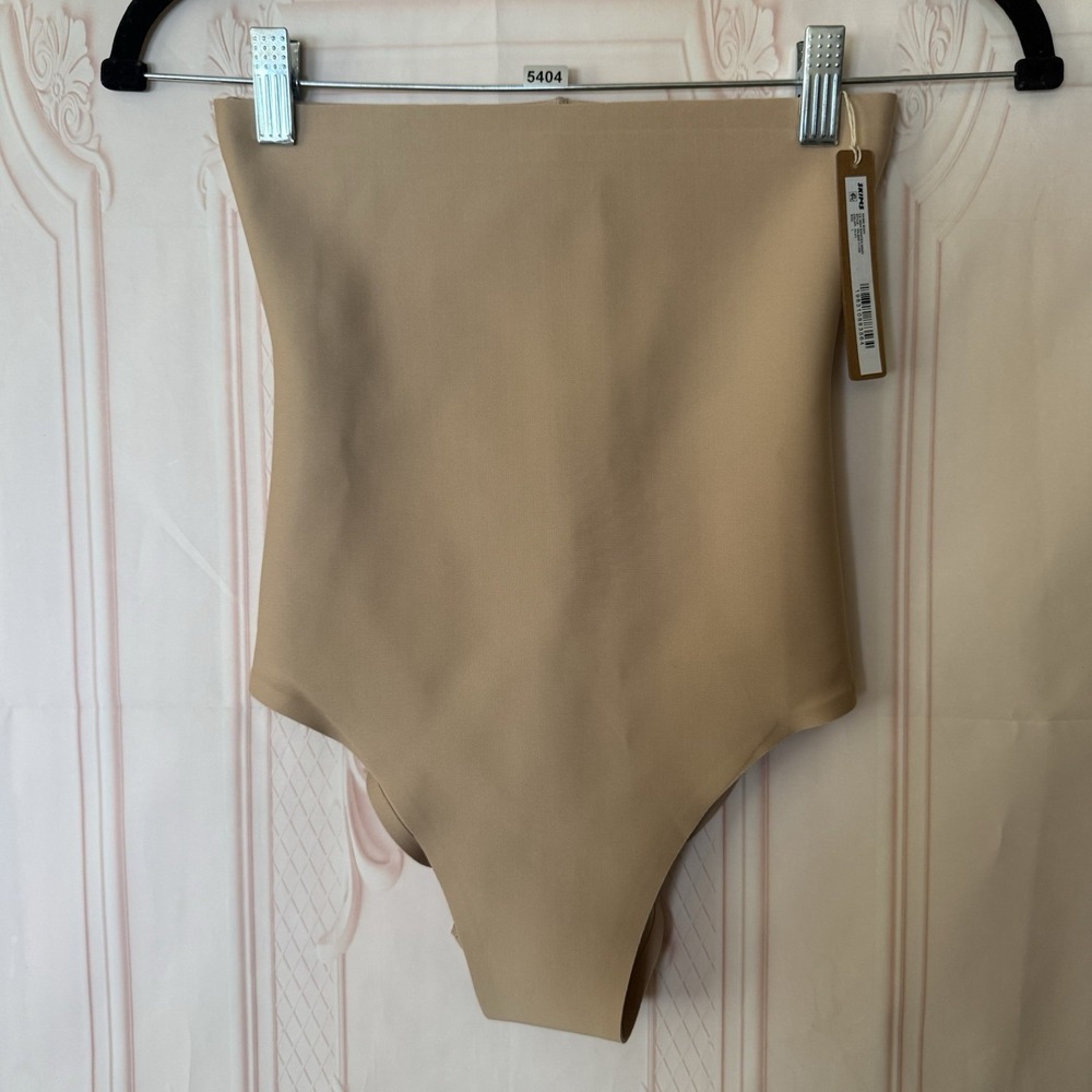 NWT SKIMS Body CS Hight Waisted Brief In Clay Size L $68